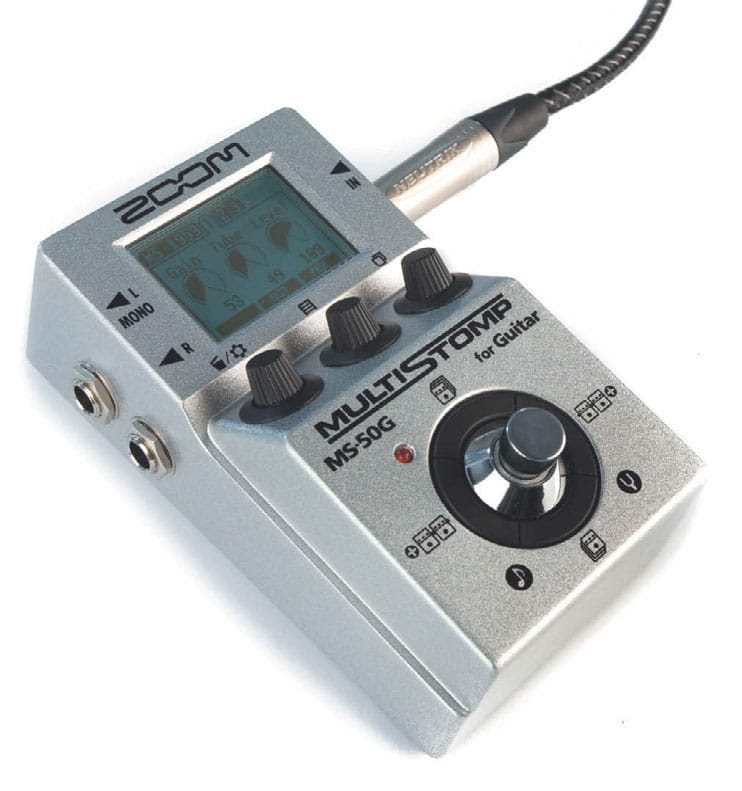 Multieffektpedal von Zoom für E-Gitarre, silber